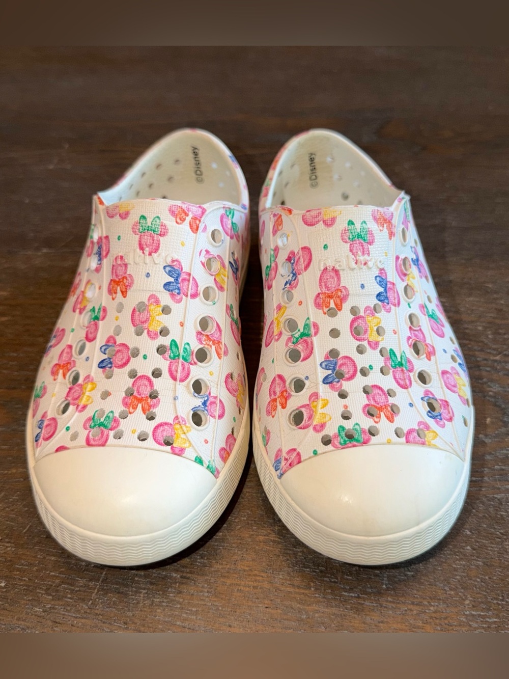 Disney x Native Minnie Mouse Jeffersons size 9